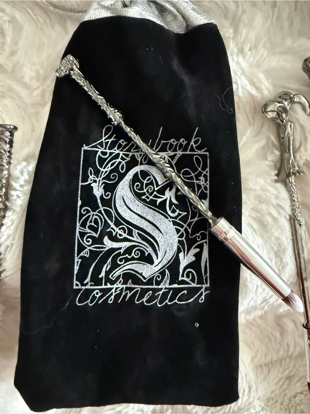 Storybook Cosmetics Silver Wand Makeup Brush Set with Black Pouch
